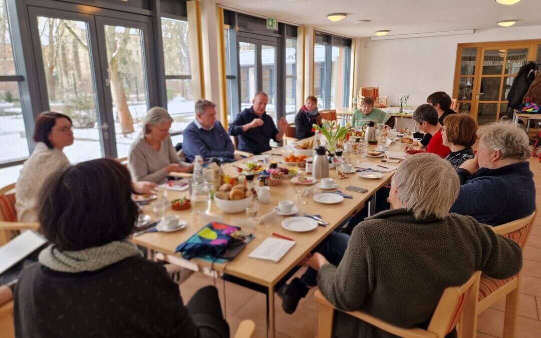 Brunch der Konzeptgruppe “Stadtteilvertretung für Waldstadt” mit Stadtverordneten